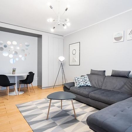 Happy Bubble I Timpuri Noi 1Br Apt 4 Ppl Bucarest Extérieur photo