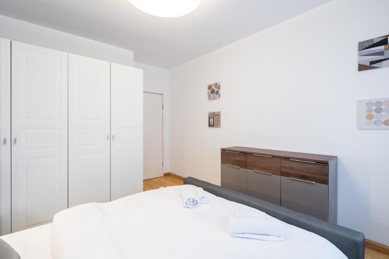 Happy Bubble I Timpuri Noi 1Br Apt 4 Ppl Bucarest Extérieur photo