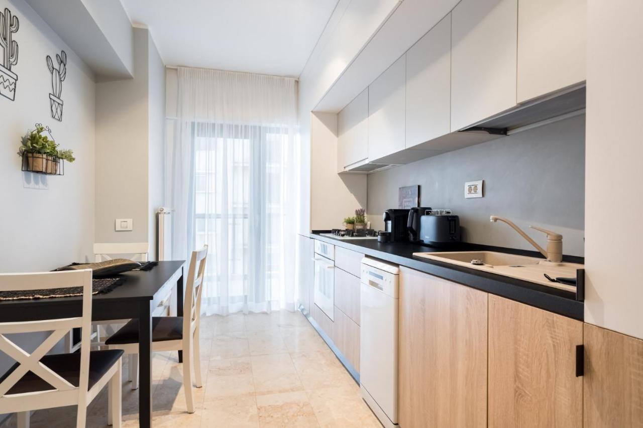 Happy Bubble I Timpuri Noi 1Br Apt 4 Ppl Bucarest Extérieur photo