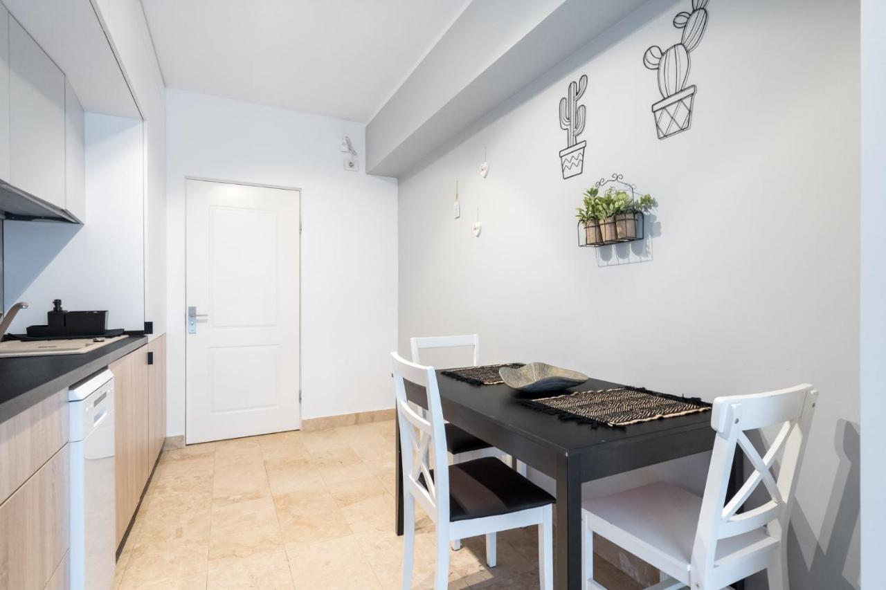 Happy Bubble I Timpuri Noi 1Br Apt 4 Ppl Bucarest Extérieur photo